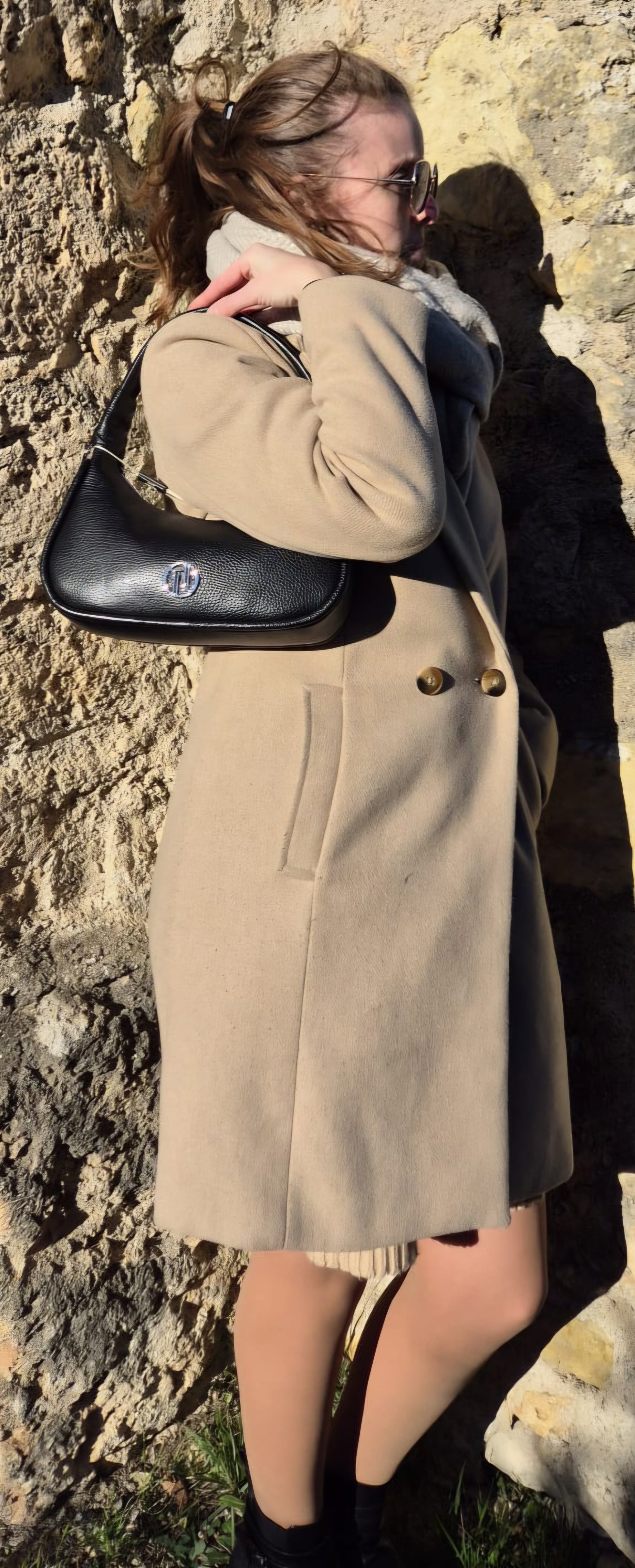 Sac à main MICHELLE noir en cuir italien porté