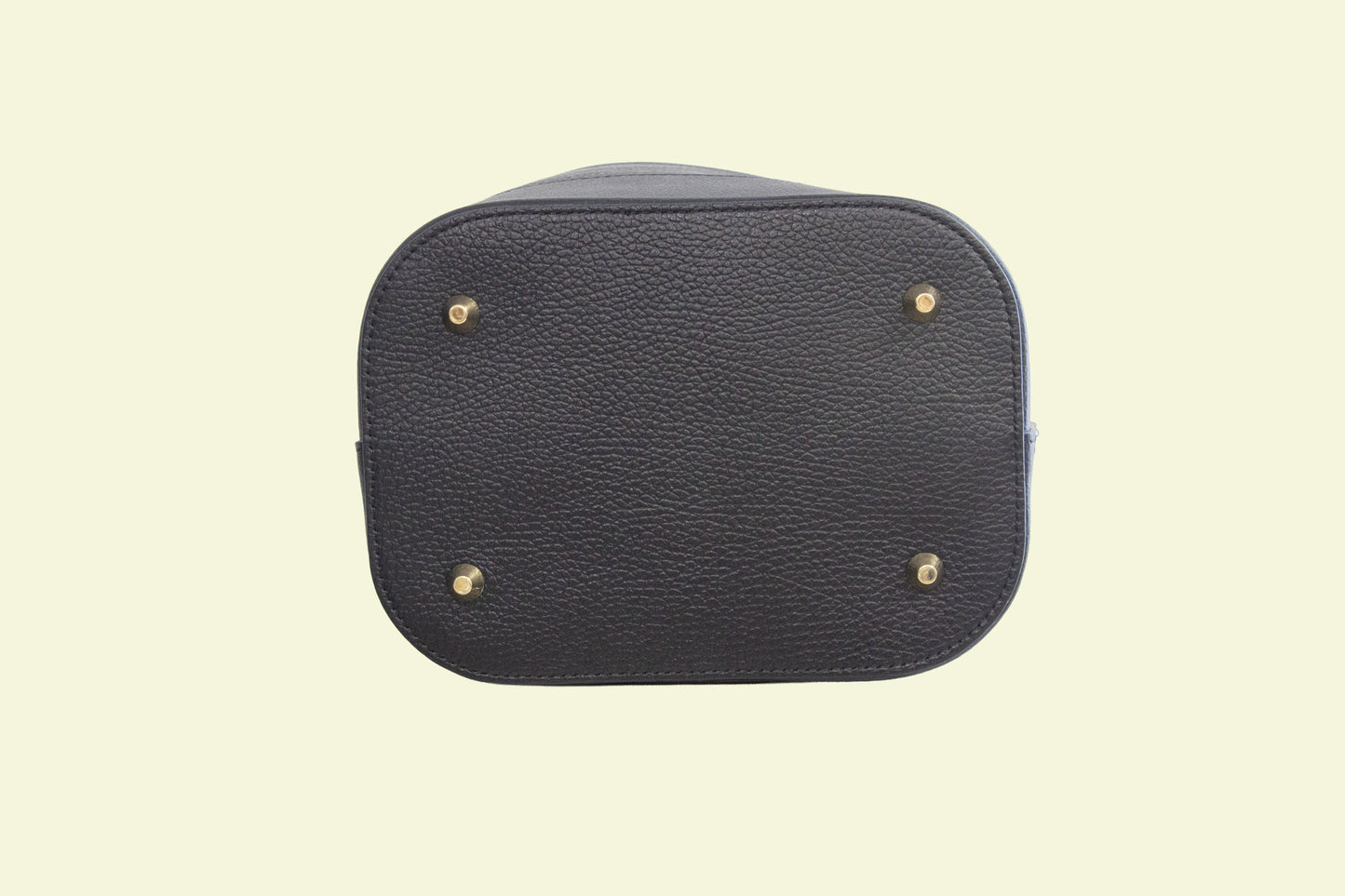 Sac seau TL BAG noir vue de dessous.