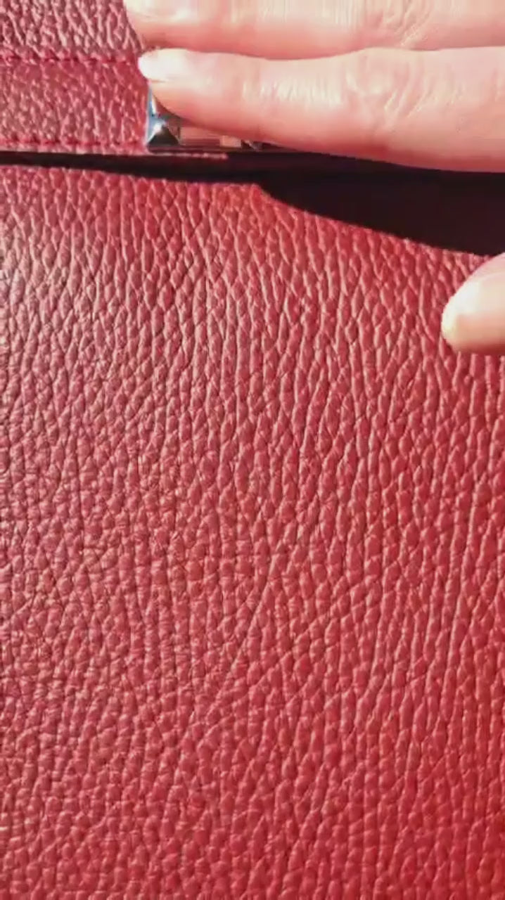 Sac lumar bordeaux cuir italien vidéo